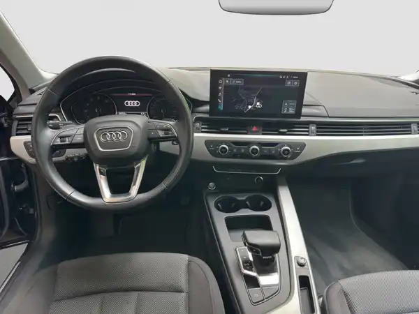 AUDI A4 AVANT (10/16)