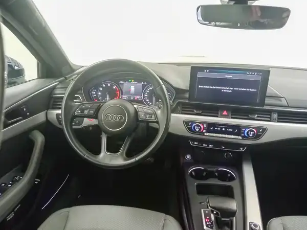 AUDI A4 AVANT (11/21)