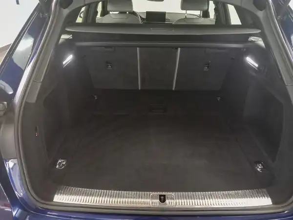 AUDI A4 AVANT (13/21)