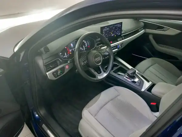 AUDI A4 AVANT (8/21)
