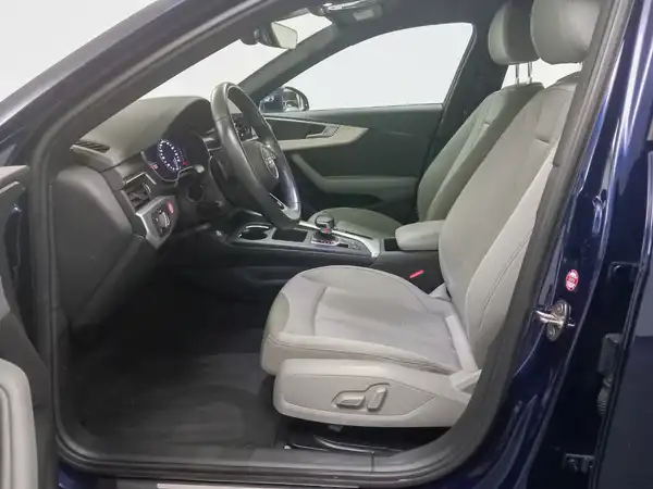 AUDI A4 AVANT (9/21)