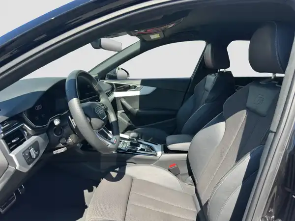 AUDI A4 AVANT (8/16)