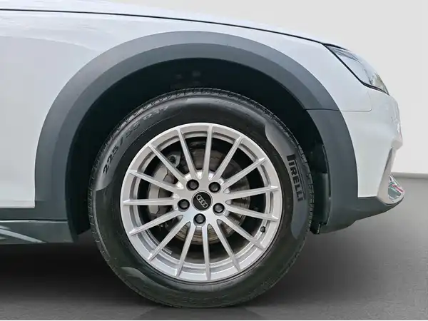 AUDI A4 ALLROAD (16/16)