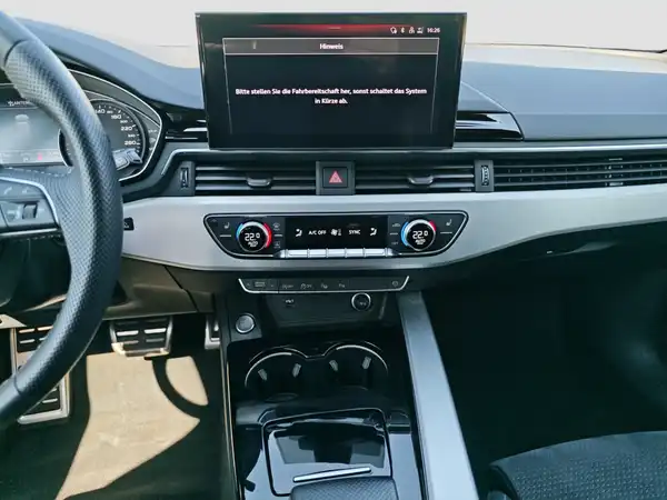 AUDI A4 AVANT (12/17)