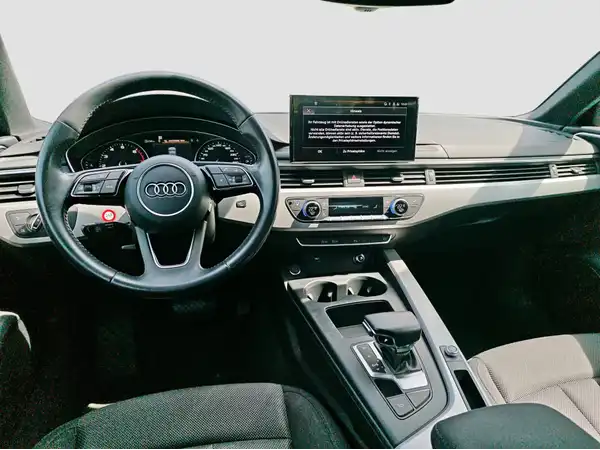 AUDI A4 AVANT (10/16)
