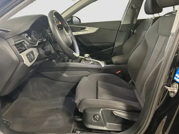 AUDI A4 AVANT (8/16)