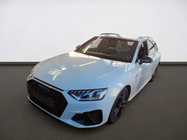 AUDI A4 AVANT (1/10)
