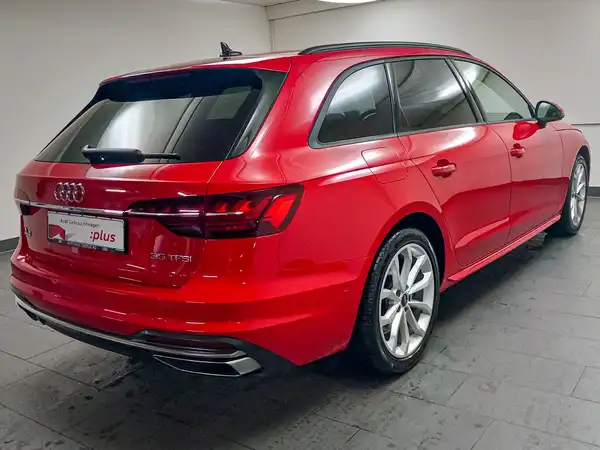 AUDI A4 AVANT (5/19)