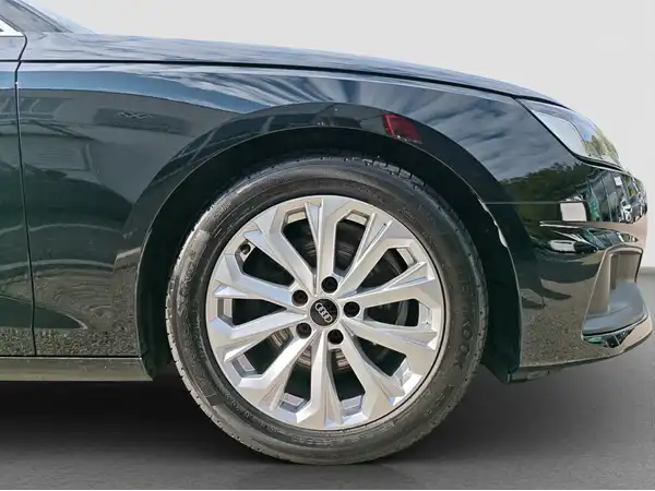 AUDI A4 AVANT (16/16)