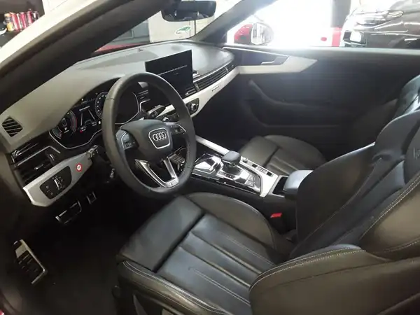 AUDI A5 CABRIOLET (4/7)