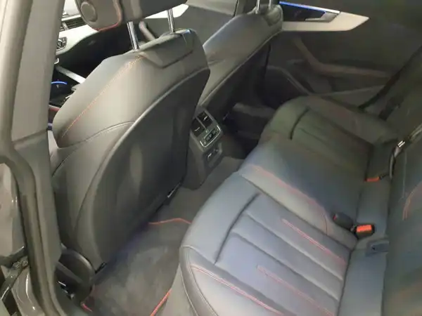 AUDI A5 SPORTBACK (5/6)