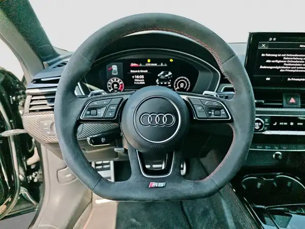 AUDI RS5 (11/16)
