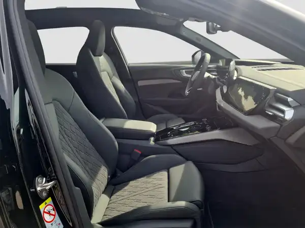AUDI A5 AVANT (15/17)