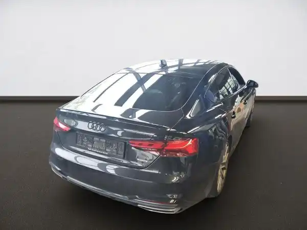 AUDI A5 SPORTBACK (1/3)