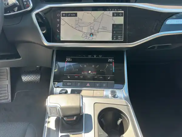 AUDI A6 AVANT (12/16)