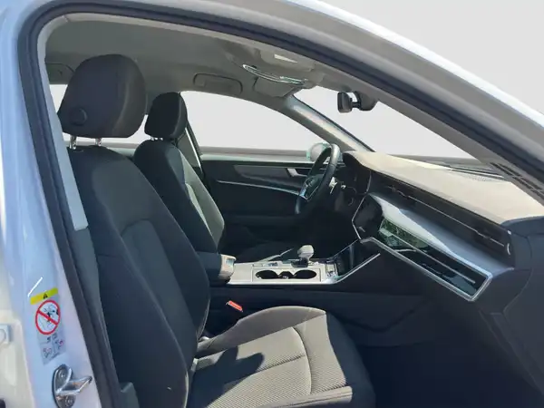 AUDI A6 AVANT (14/16)