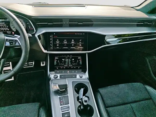 AUDI A6 AVANT (12/17)