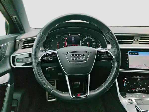 AUDI A6 AVANT (11/16)