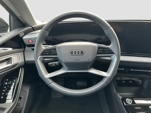 AUDI A6 E-TRON AVANT (11/16)