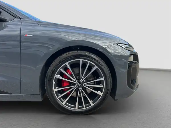 AUDI A6 E-TRON AVANT (16/16)