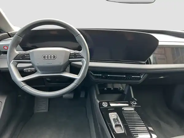 AUDI A6 E-TRON AVANT (10/16)