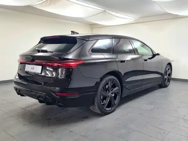 AUDI A6 E-TRON AVANT (7/20)