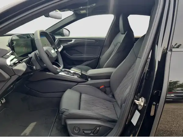 AUDI A6 LIMOUSINE (8/16)