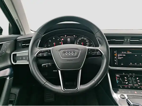 AUDI A6 AVANT (11/16)