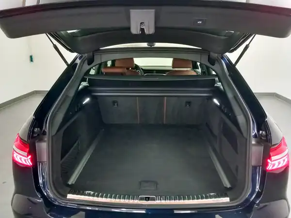 AUDI A6 AVANT (15/20)