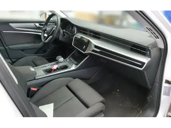 AUDI A6 AVANT (4/4)