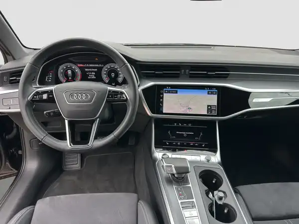 AUDI A6 AVANT (10/17)