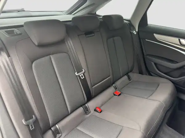 AUDI A6 AVANT (15/16)