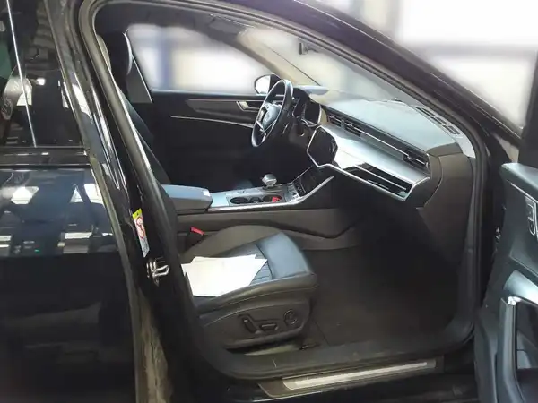 AUDI A6 AVANT (7/8)