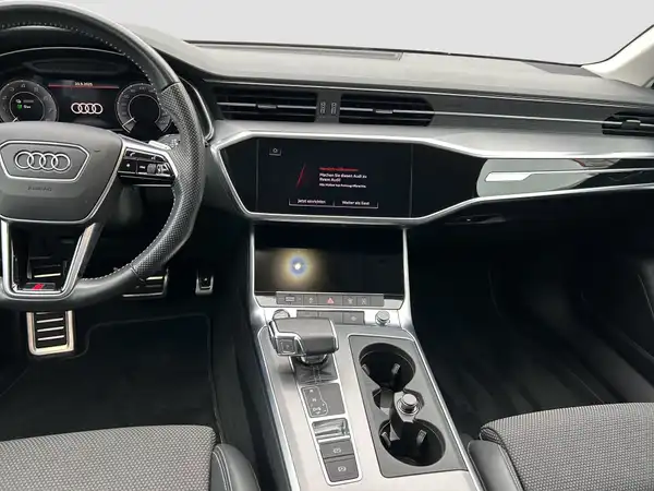 AUDI A6 AVANT (12/16)