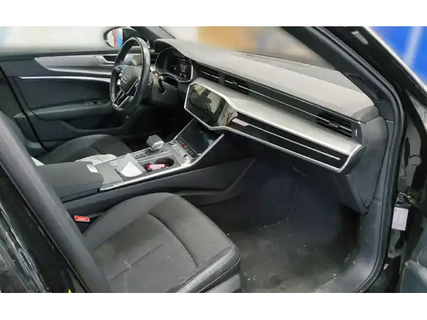 AUDI A6 AVANT (4/4)