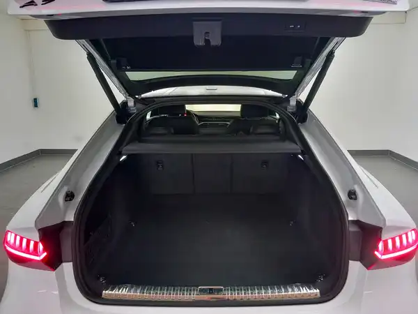 AUDI A7 SPORTBACK (15/21)