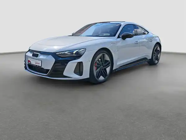 AUDI RS E-TRON GT (1/16)