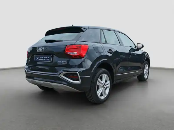 AUDI Q2 (4/15)