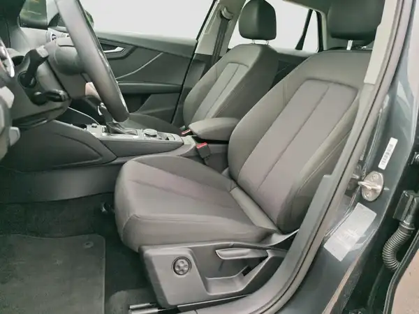AUDI Q2 (7/15)