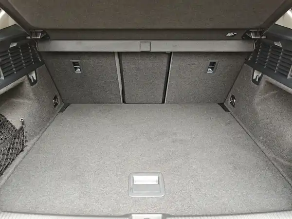 AUDI Q2 (13/16)