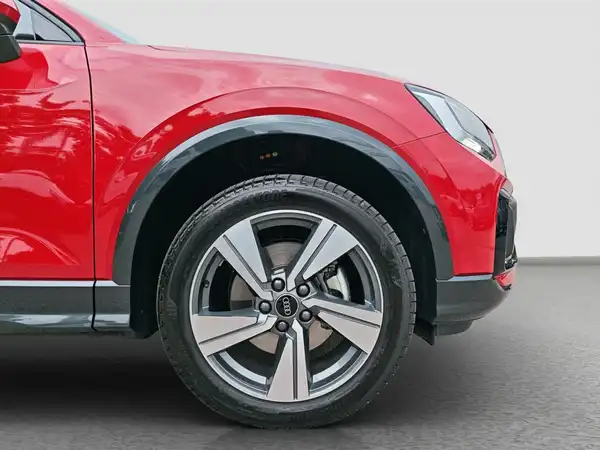 AUDI Q2 (16/16)