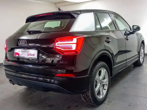 AUDI Q2 (8/24)