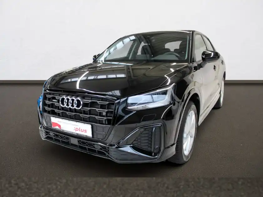 AUDI Q2 (1/16)