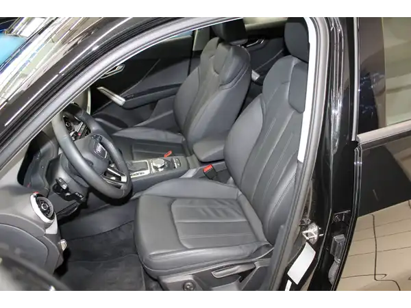 AUDI Q2 (11/16)
