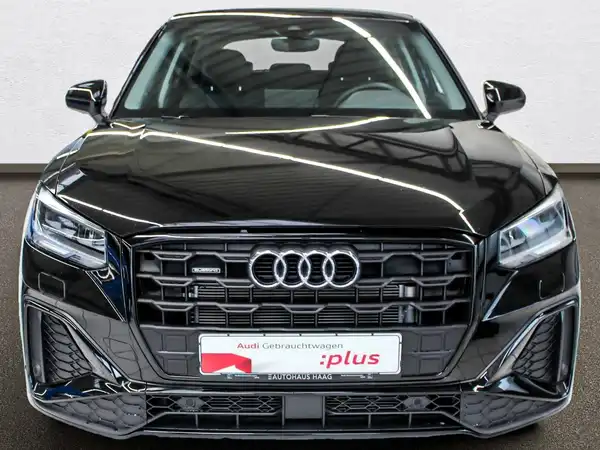 AUDI Q2 (3/16)