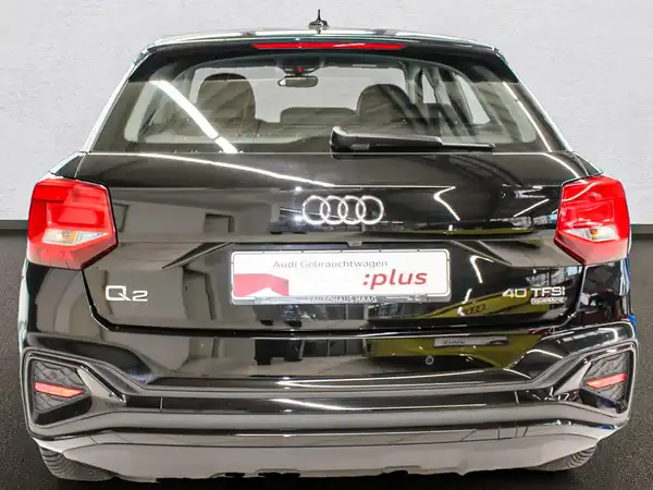 AUDI Q2 (6/16)
