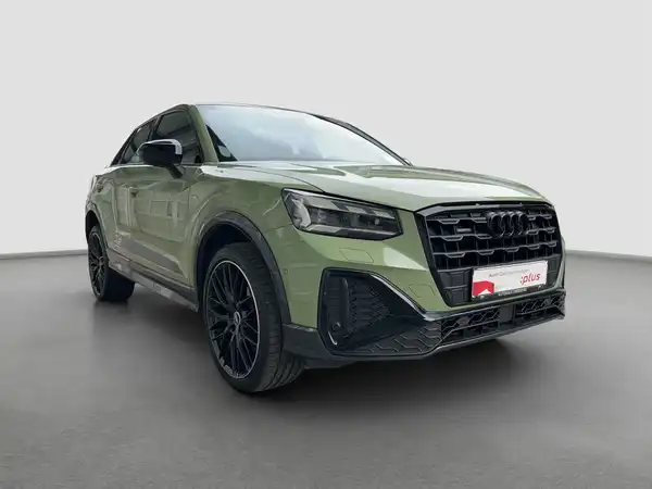 AUDI Q2 (4/16)