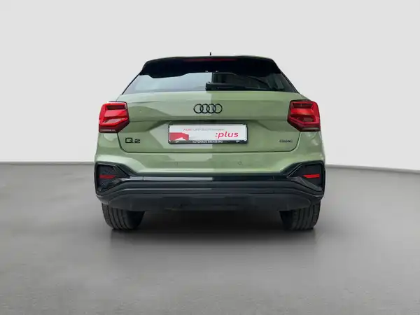 AUDI Q2 (6/16)
