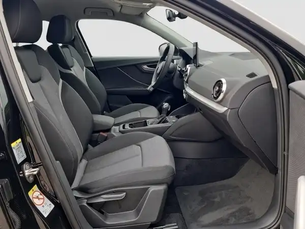 AUDI Q2 (14/16)