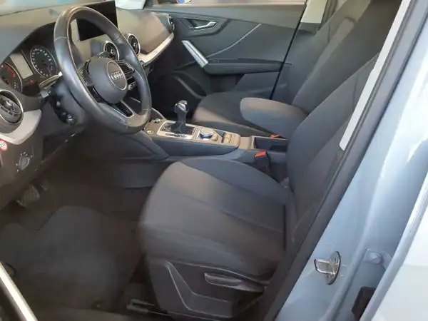 AUDI Q2 (6/7)